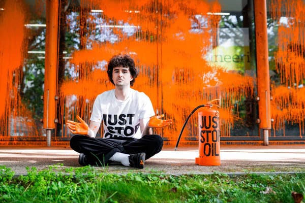 Are Just Stop Oil Jeopardising the Climate Movement?